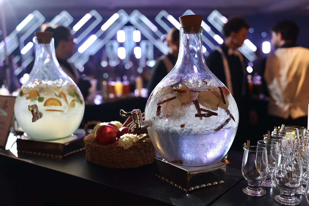 Decoração Sensorial: Encantando com Aromas, Luzes e Texturas